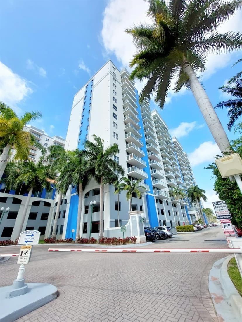 5077 NW 7th St # 1111, Miami FL 33126