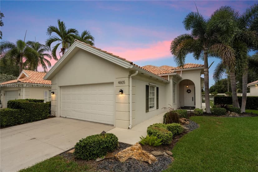4605 Hammock Cir, Delray Beach FL 33445