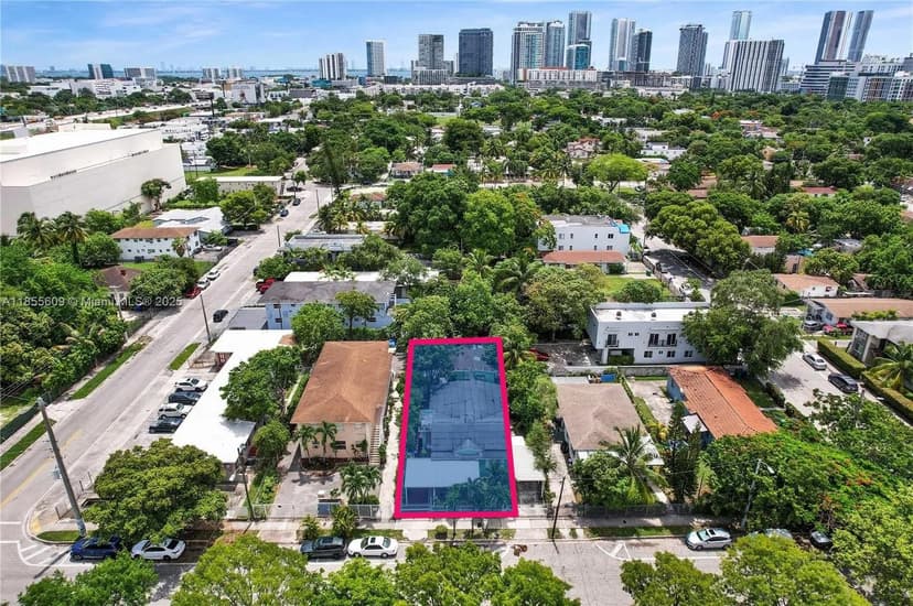 3421 NW 5th Ave, Miami FL 33127