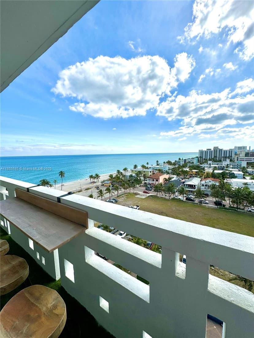 3111 N Ocean Dr # 1011, Hollywood FL 33019