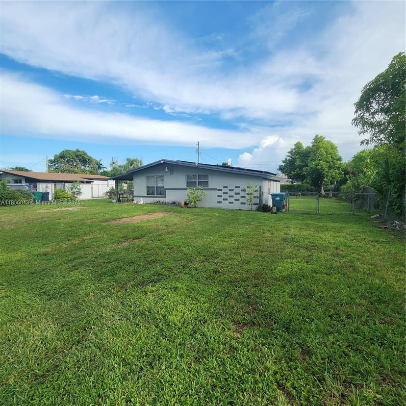 11520 SW 136th St, Miami FL 33176