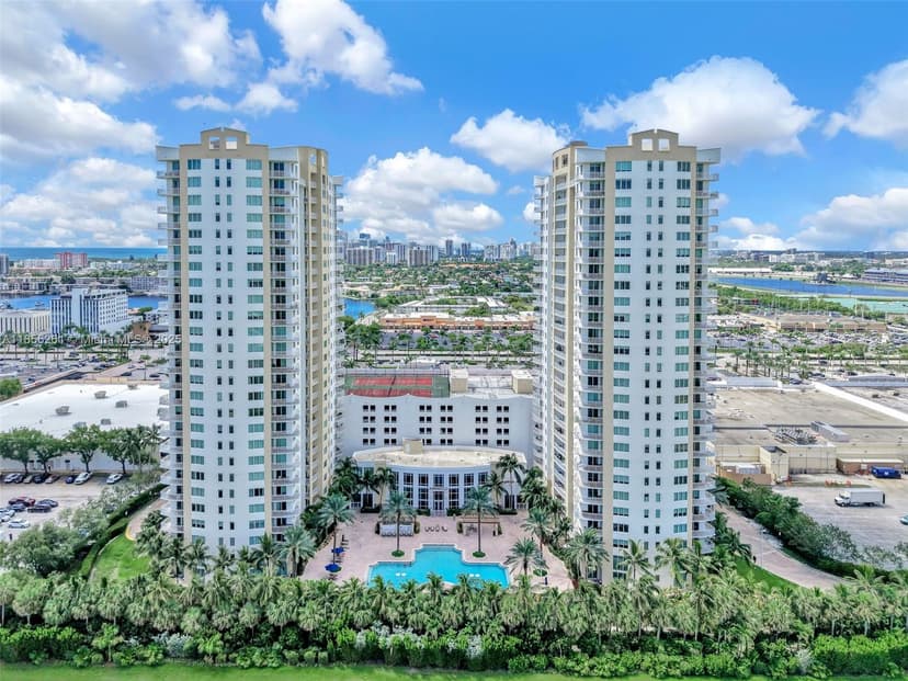 1745 E Hallandale Beach Blvd # 303W, Hallandale Beach FL 33009