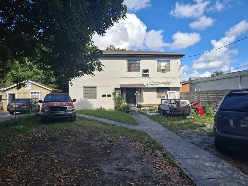 4816 NW 21st Ave, Miami FL 33142