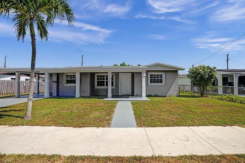 10451 SW 150 TER, Miami FL 33176