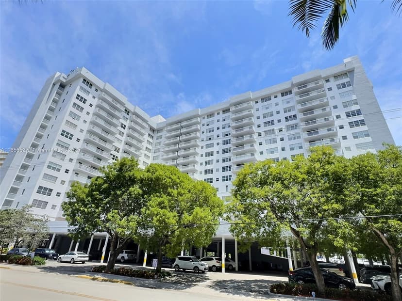 137 Golden Isles Dr # 1109, Hallandale Beach FL 33009