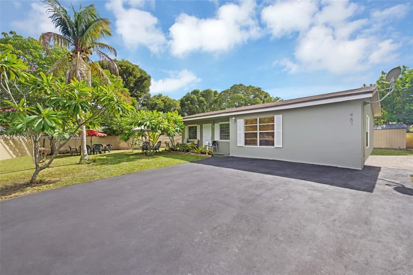 461 NW 17th Pl, Fort Lauderdale FL 33311
