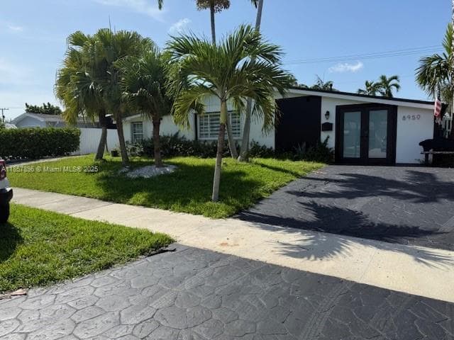 8950 SW 197th St, Cutler Bay FL 33157