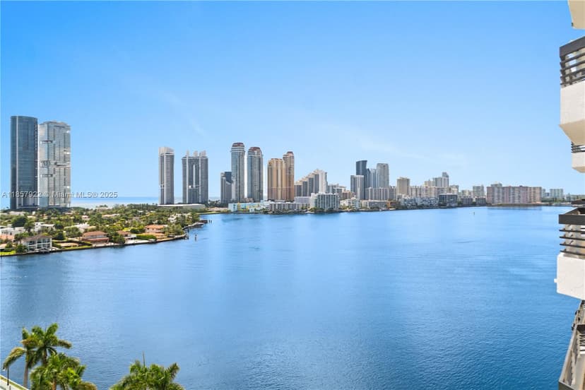 3600 Mystic Pointe Dr # 1616, Aventura FL 33180