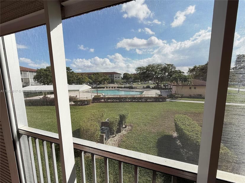 151 SW 135th Ter # 212T, Pembroke Pines FL 33027