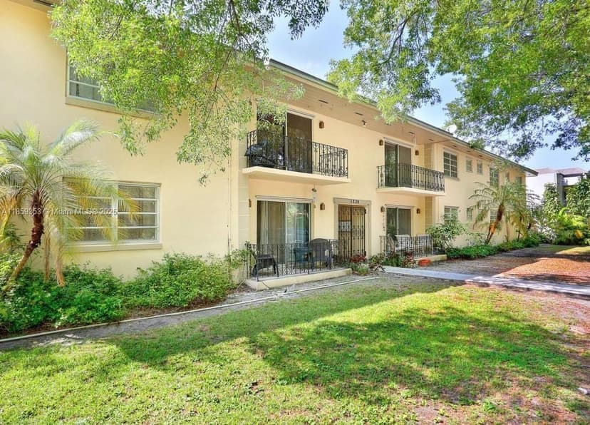 1239 Mariposa Ave # 3, Coral Gables FL 33146