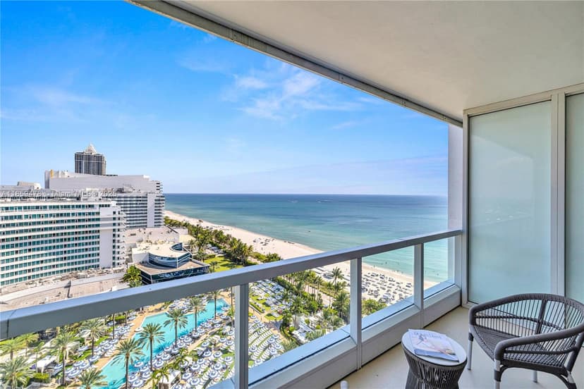 4391 Collins Ave # 1707, Miami Beach FL 33140