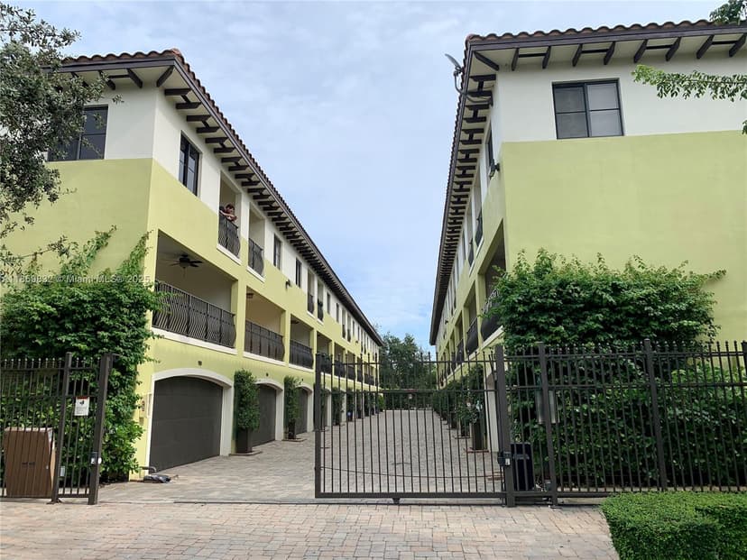 3204 Bird Ave # 105, Miami FL 33133