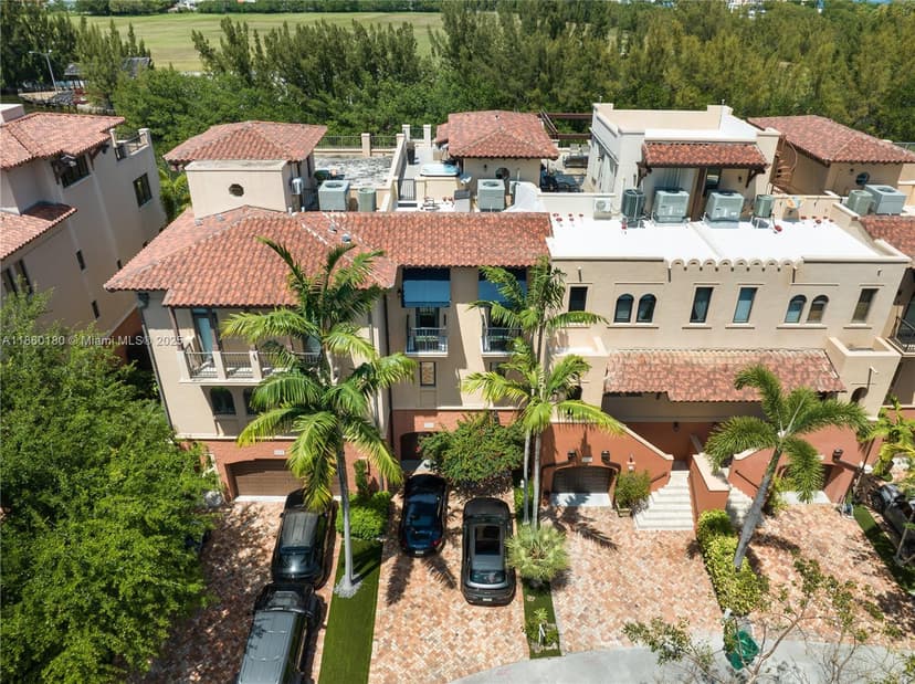 6222 Paradise Point Drive # 6222, Palmetto Bay FL 33157