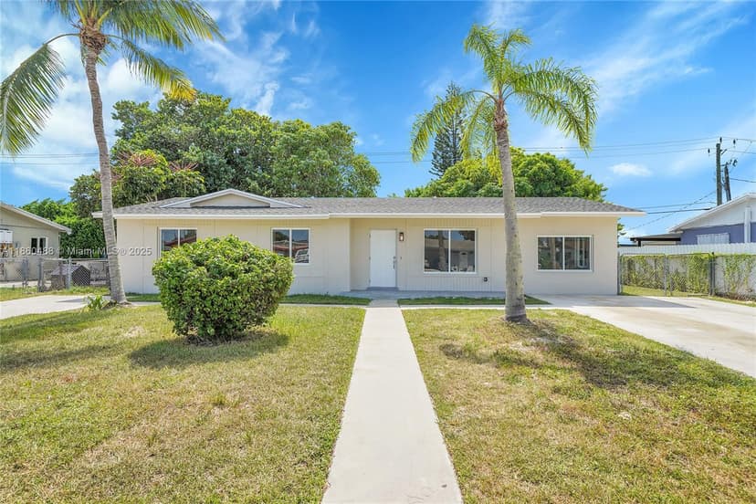 14312 SW 110th Ave, Miami FL 33176