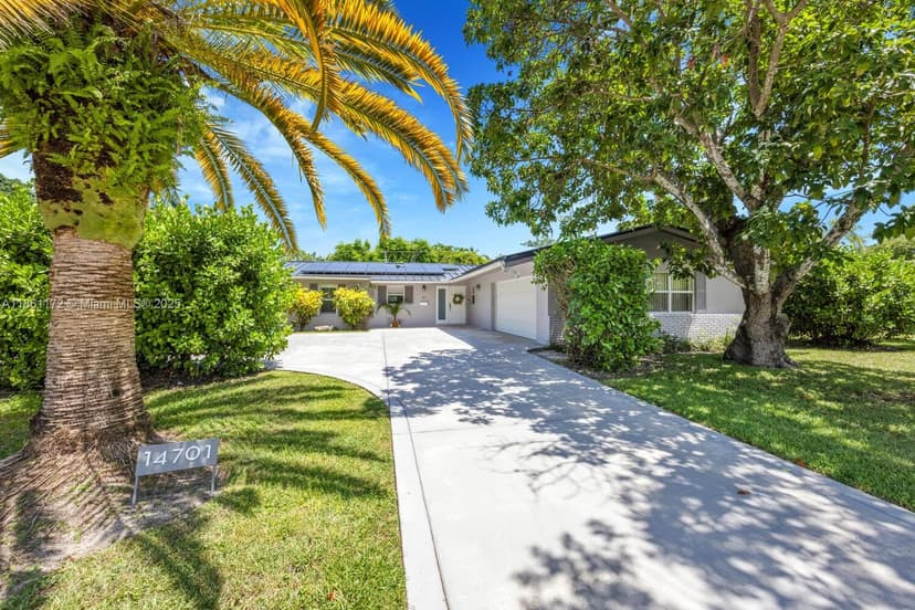 14701 SW 84th Ct, Palmetto Bay FL 33158
