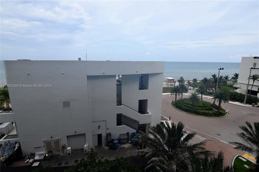 4111 S Ocean Dr # 403, Hollywood FL 33019