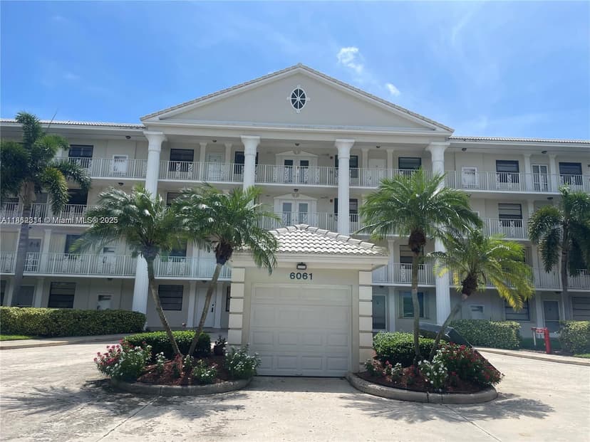 6061 Balboa Cir # 304, Boca Raton FL 33433