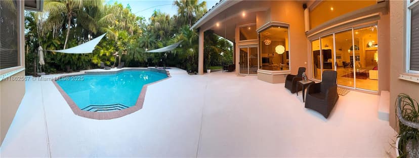 375 Sabal Way, Weston FL 33326