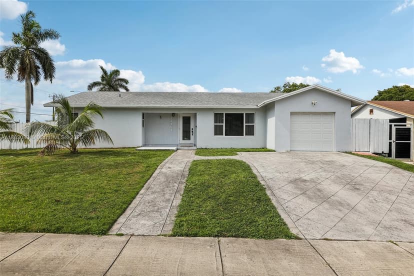 11121 SW 162nd Ter, Miami FL 33157