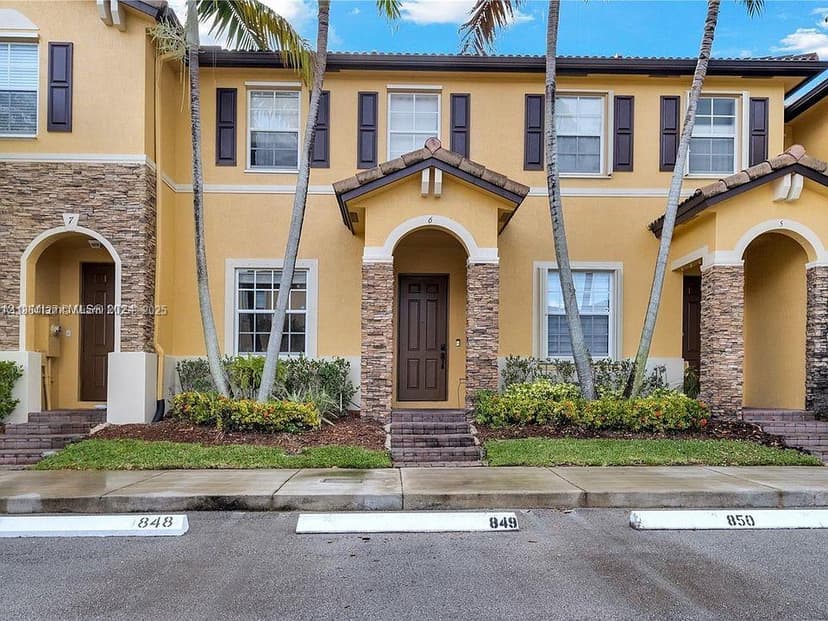 9133 SW 227 STREET # 4, Cutler Bay FL 33190