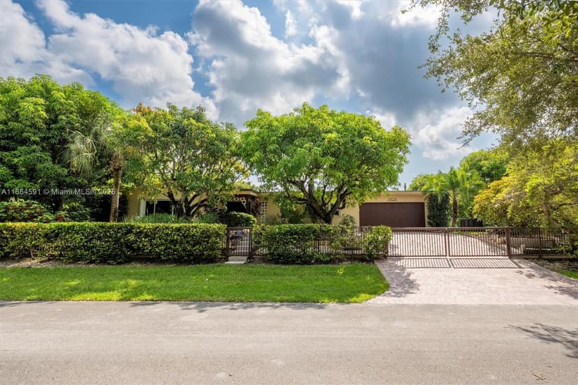 17625 SW 91st Ave., Palmetto Bay FL 33157