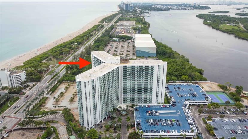 100 Bayview Dr # 2014, Sunny Isles Beach FL 33160