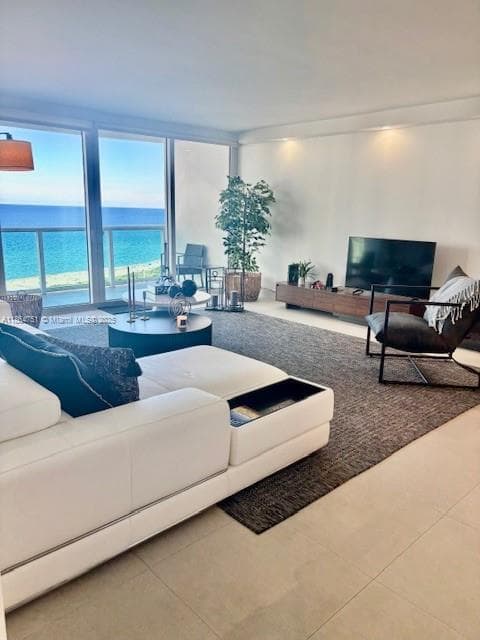 100 Bayview Dr # 1906, Sunny Isles Beach FL 33160