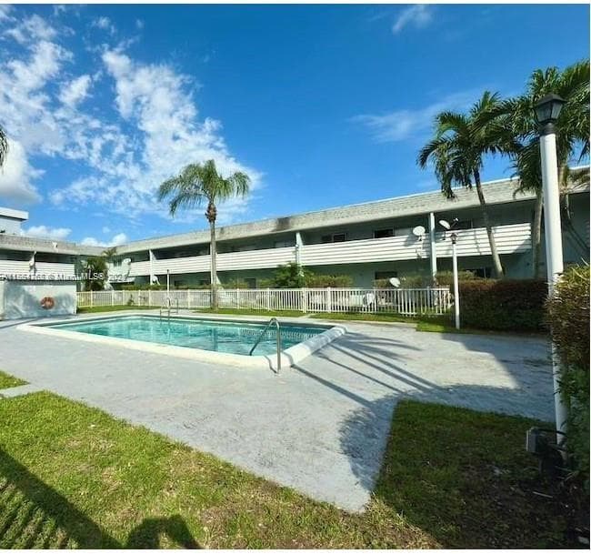 4251 NW 5th St # 239, Plantation FL 33317