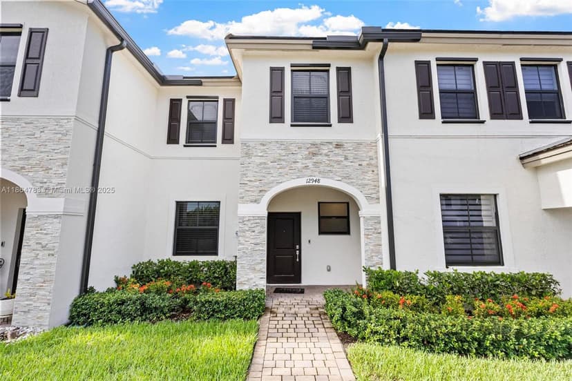 12948 SW 233rd Ter, Homestead FL 33032