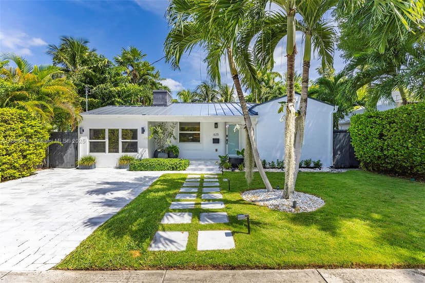 625 NE 87th St, Miami FL 33138