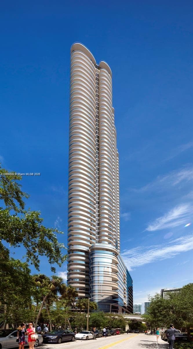 1000 Brickell Plz # 3010, Miami FL 33131