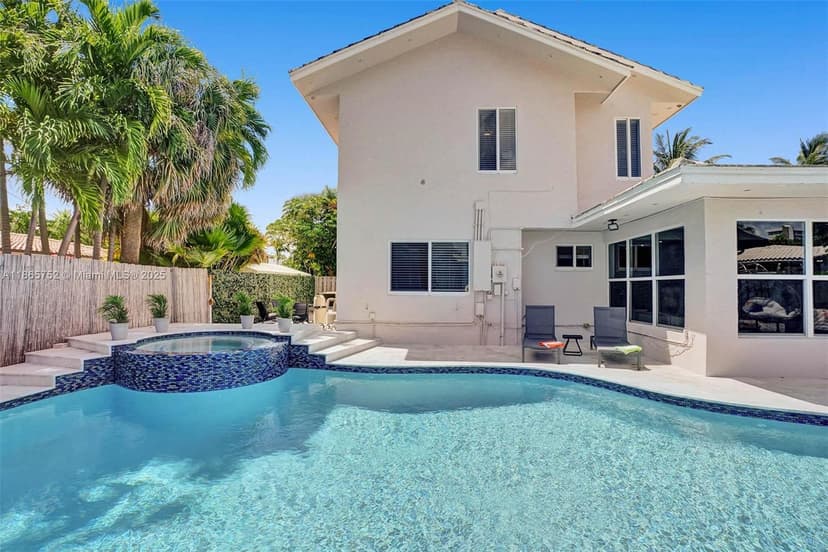 3421 Dover Rd, Pompano Beach FL 33062