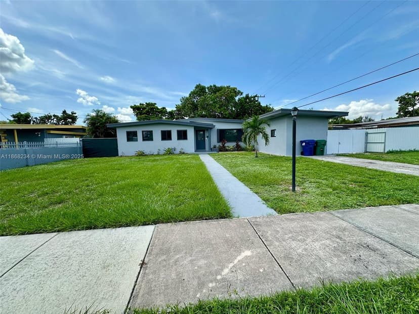 860 NW 171st St, Miami Gardens FL 33169