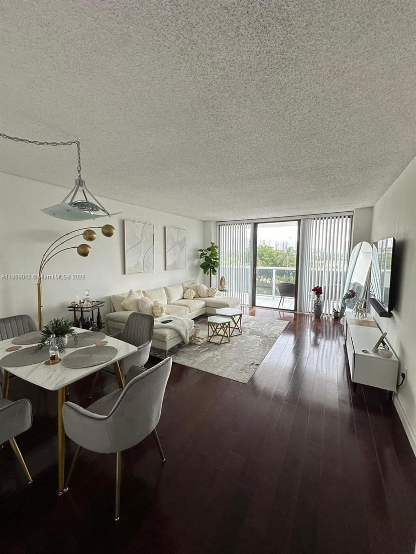 3675 N Country Club Dr # 507, Aventura FL 33180