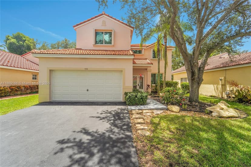 704 Stanton Dr, Weston FL 33326