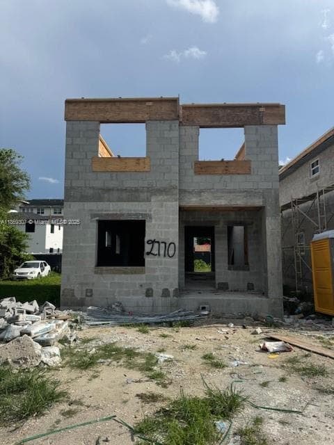 2770 NW 44 St, Miami FL 33142