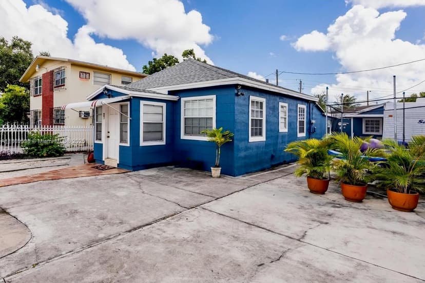 27 SW 55th Ave Rd, Miami FL 33134