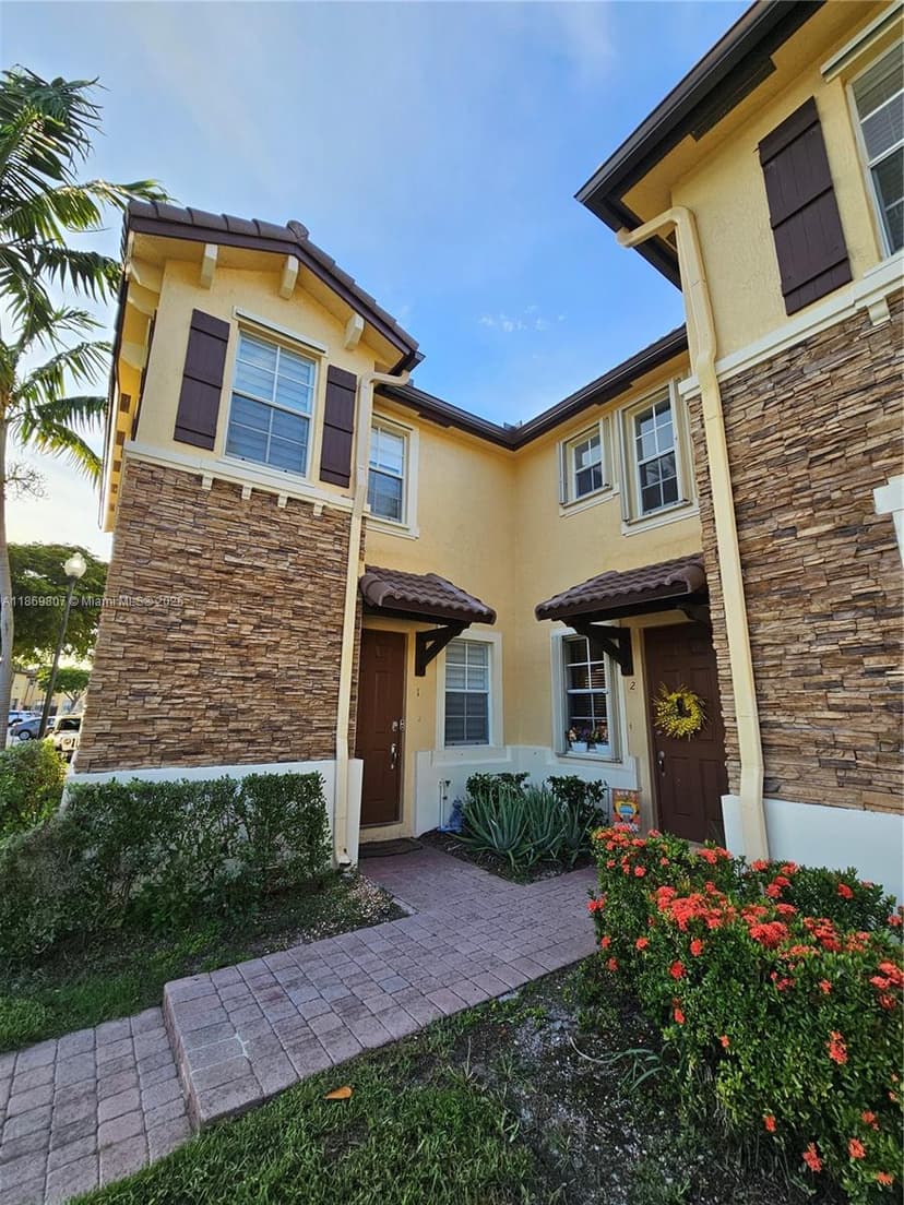 9209 SW 227th St # 1, Cutler Bay FL 33190