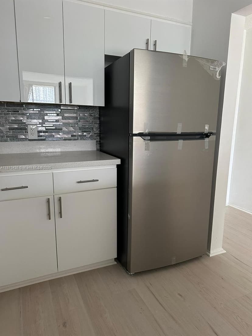 16851 NE 23rd Ave # B604, North Miami Beach FL 33160