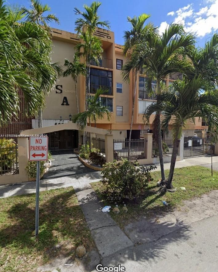 6055 W 19th Ave # 316, Hialeah FL 33012