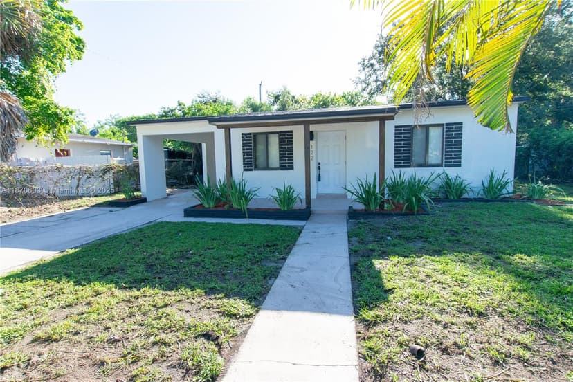 122 SW 22nd Ave, Fort Lauderdale FL 33312