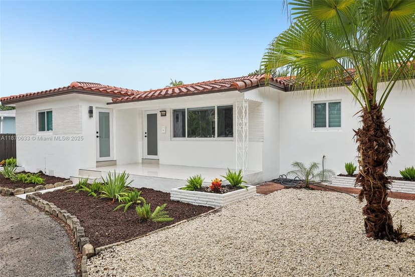 2550 Adams St, Hollywood FL 33020
