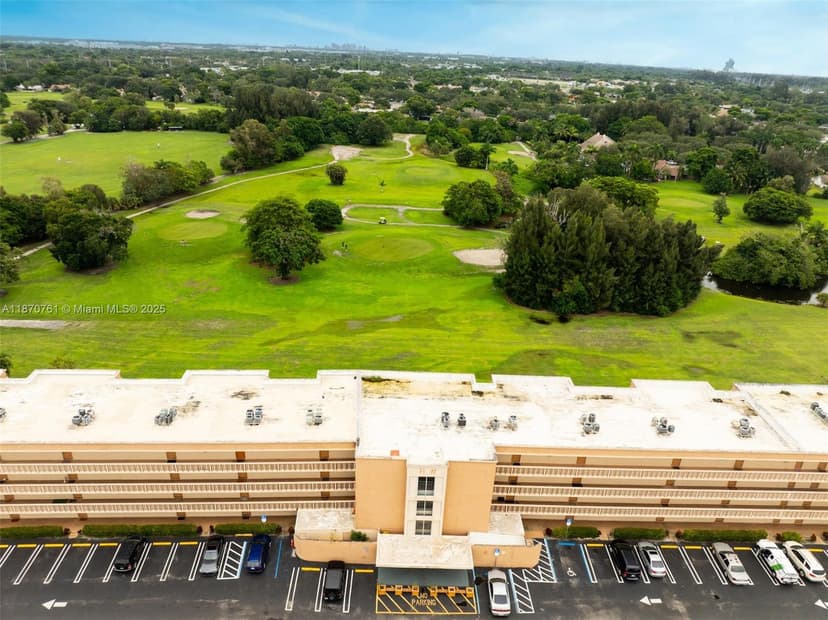 5100 SW 90th Ave # 302, Cooper City FL 33328