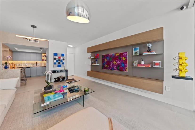1331 Brickell Bay Dr # 1406, Miami FL 33131
