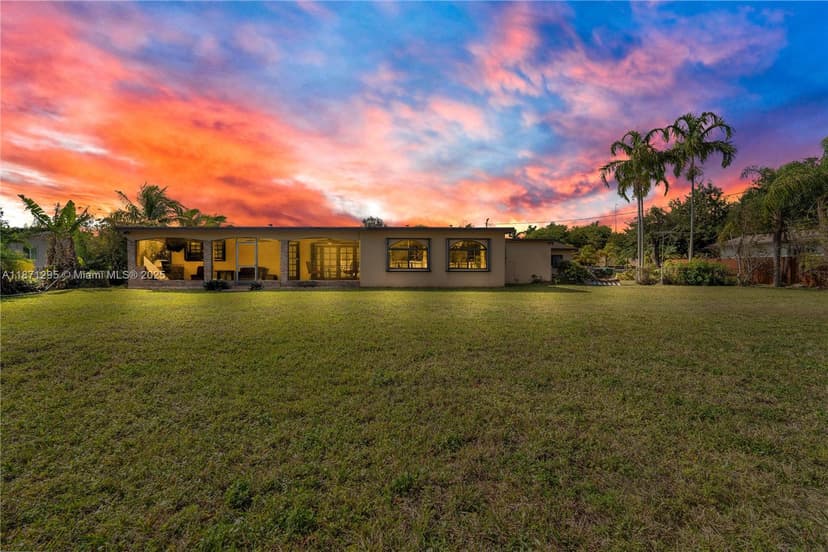 11325 SW 109th Ave, Miami FL 33176