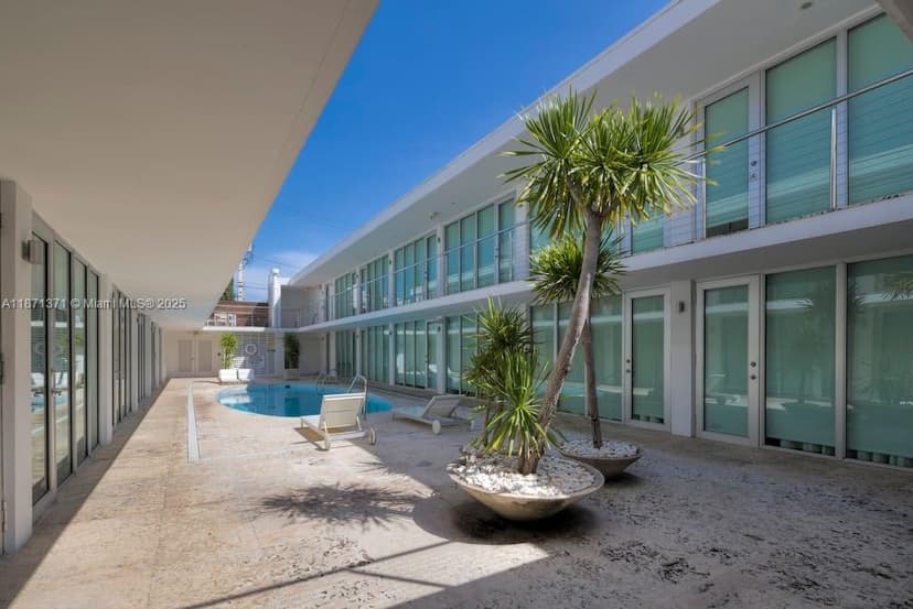 1601 West Ave # 210, Miami Beach FL 33139