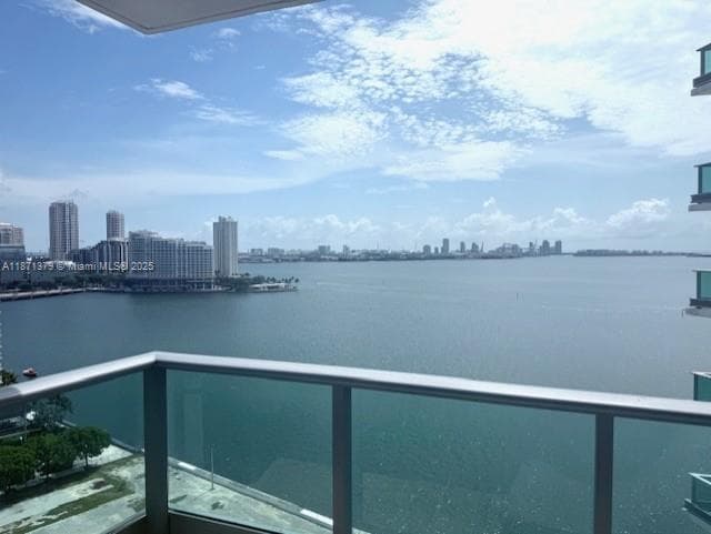 1331 Brickell Bay Dr # 1602, Miami FL 33131