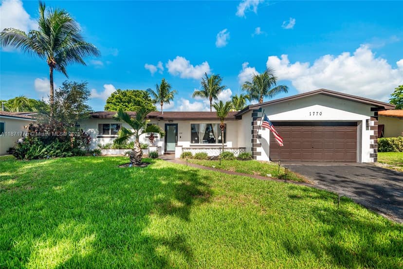 1770 NW 106th Ave, Pembroke Pines FL 33026