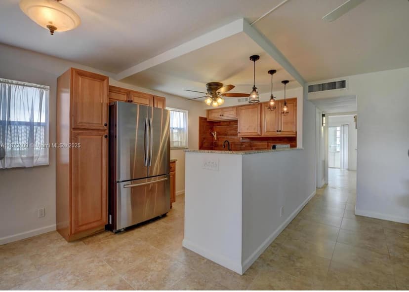 21 Saxony A # 21, Delray Beach FL 33446