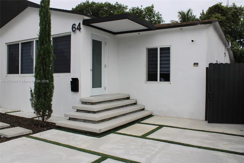 64 NW 52nd St, Miami FL 33127